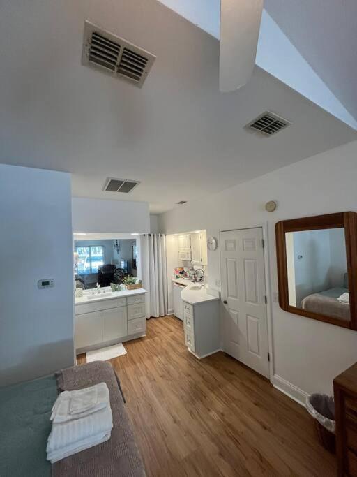 Beautiful Newly Remodeled Mini Suite At Sea Trail Resort Sunset Beach Exterior photo